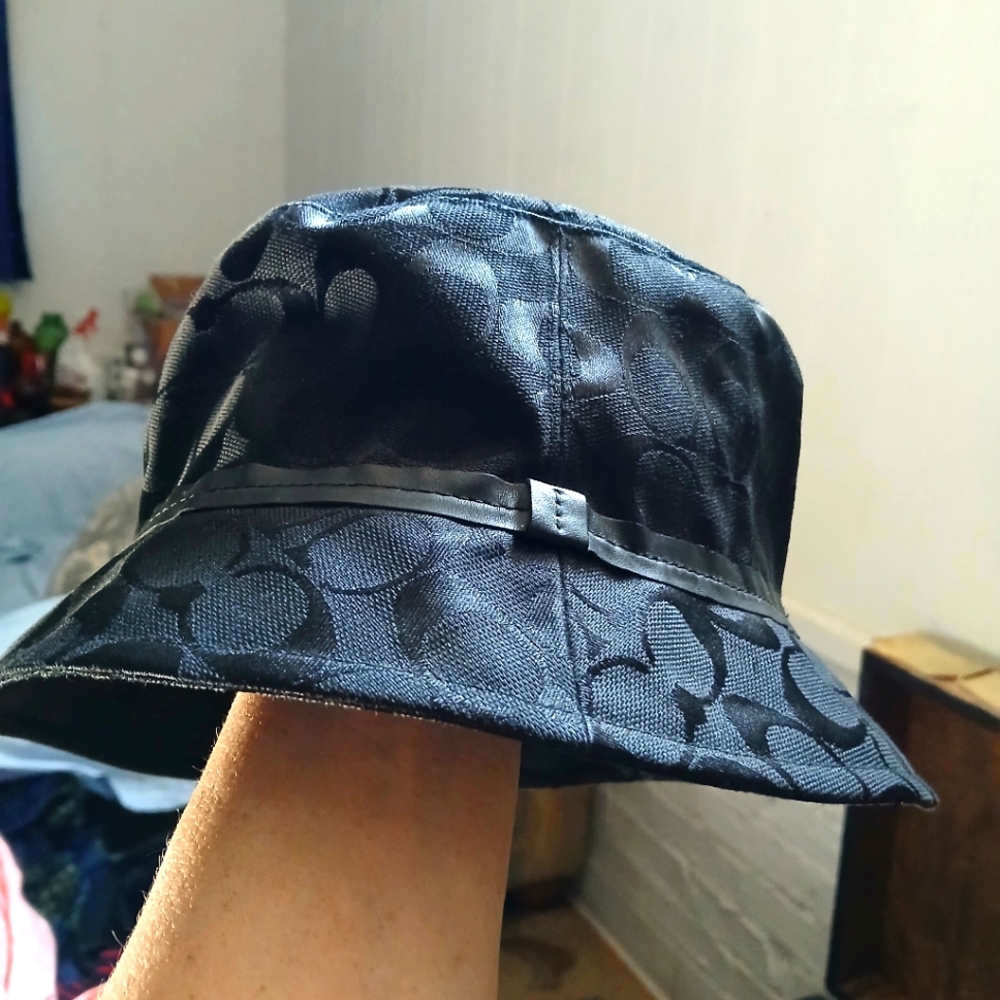 NWOT COACH Black Bucket Hat
